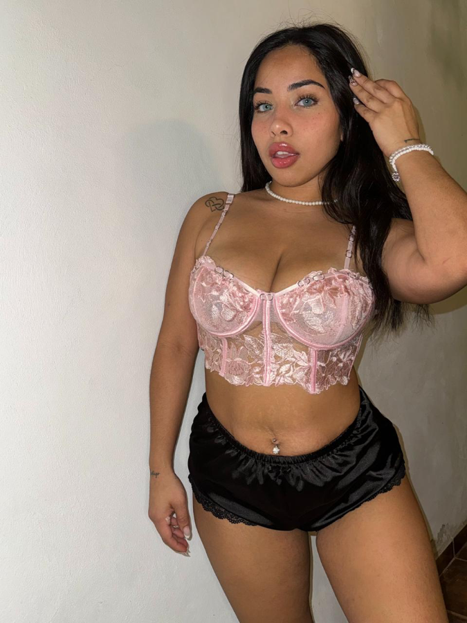 Rosa Snapchat Worldwide